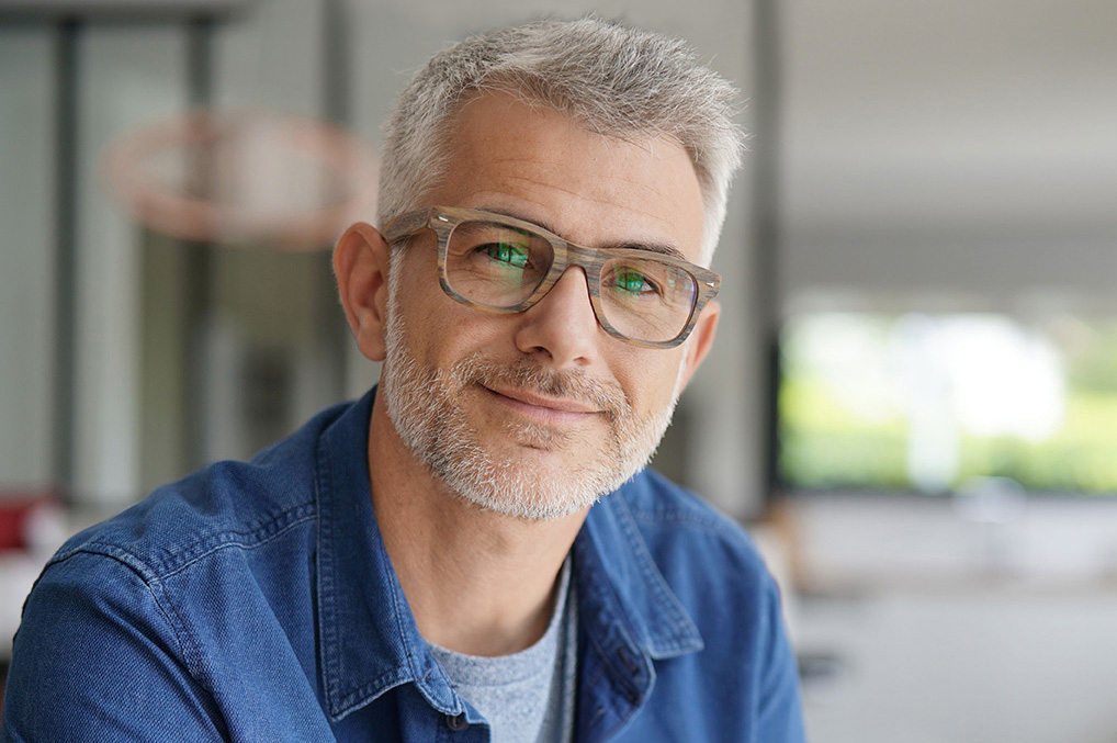 2 Tipps, wie Sie mit der Meinung anderer umgehen und das Kopfkino ausschalten