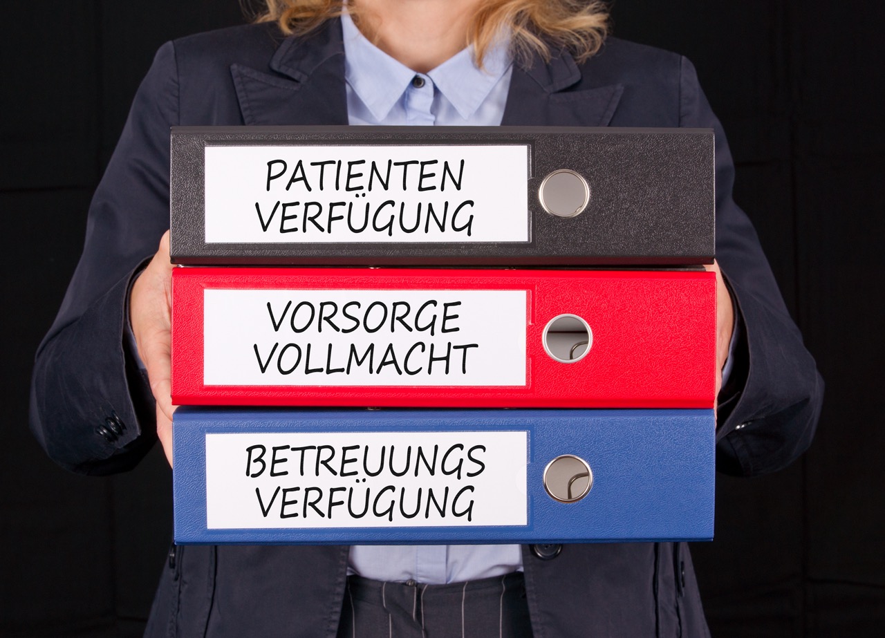 Vorsorgevollmacht, Patientenverfügung & Co.: Brauchen Sie einen Notar – oder geht es auch ohne?